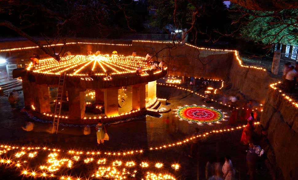 Pataleshwar Cave Temple